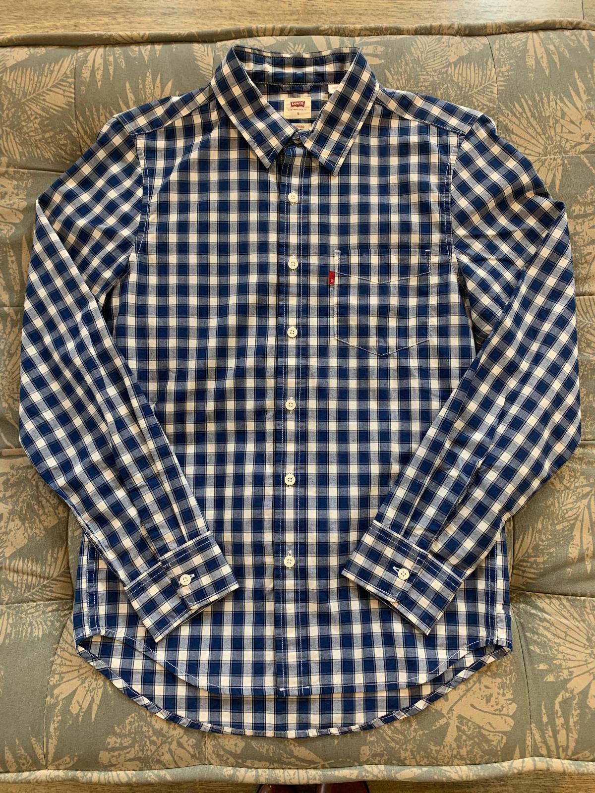 levis azul cuadros blancos