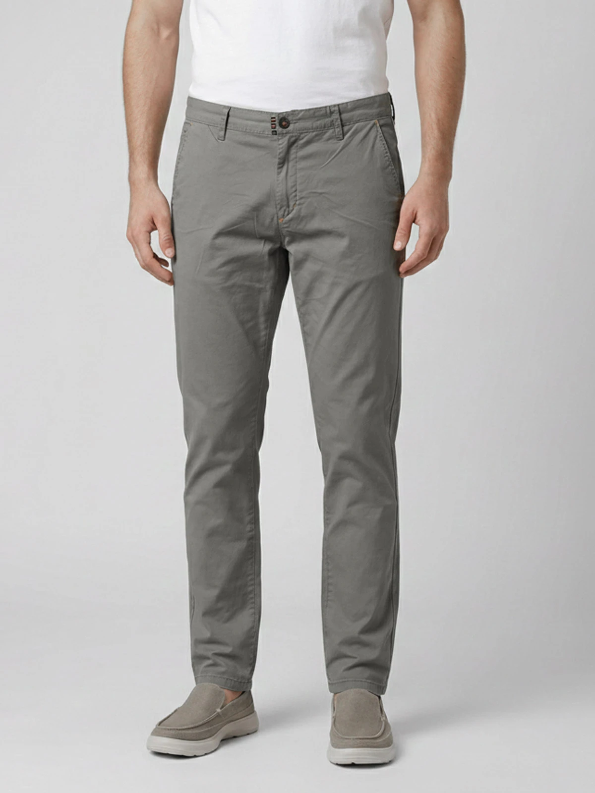 pantalon-chino-aconcagua-gris
